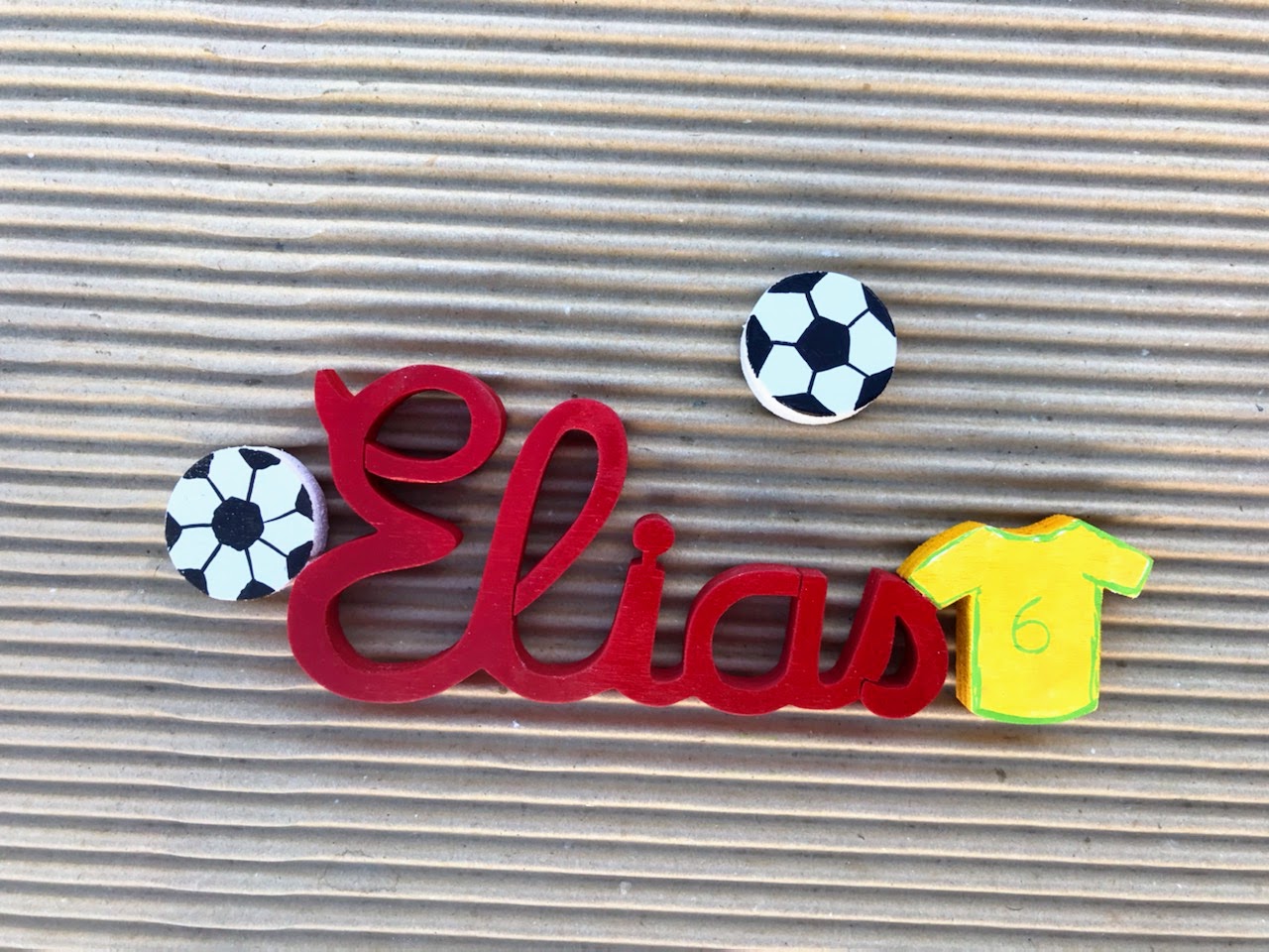 Elias Rouge uni - Maillot Jaune - L:21cm-H:7cm