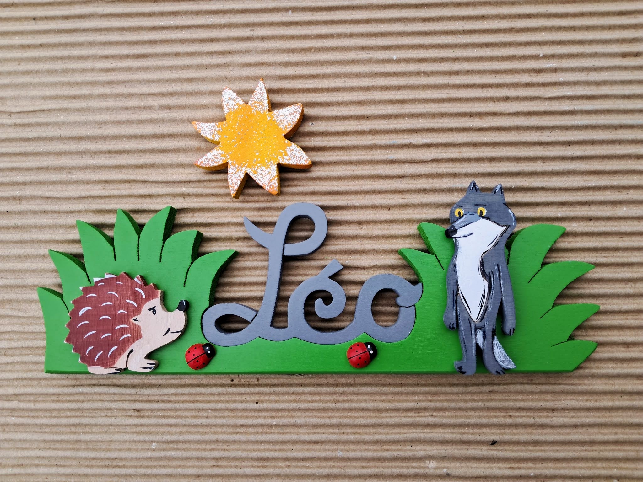 Léo Gris uni - loup-hérisson - L:27cm H9cm