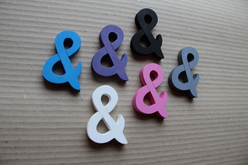Nuance De Bleu En 4 Lettres Liaison à l'anglaise & 5.5cm, prénoms en bois, plaque de porte