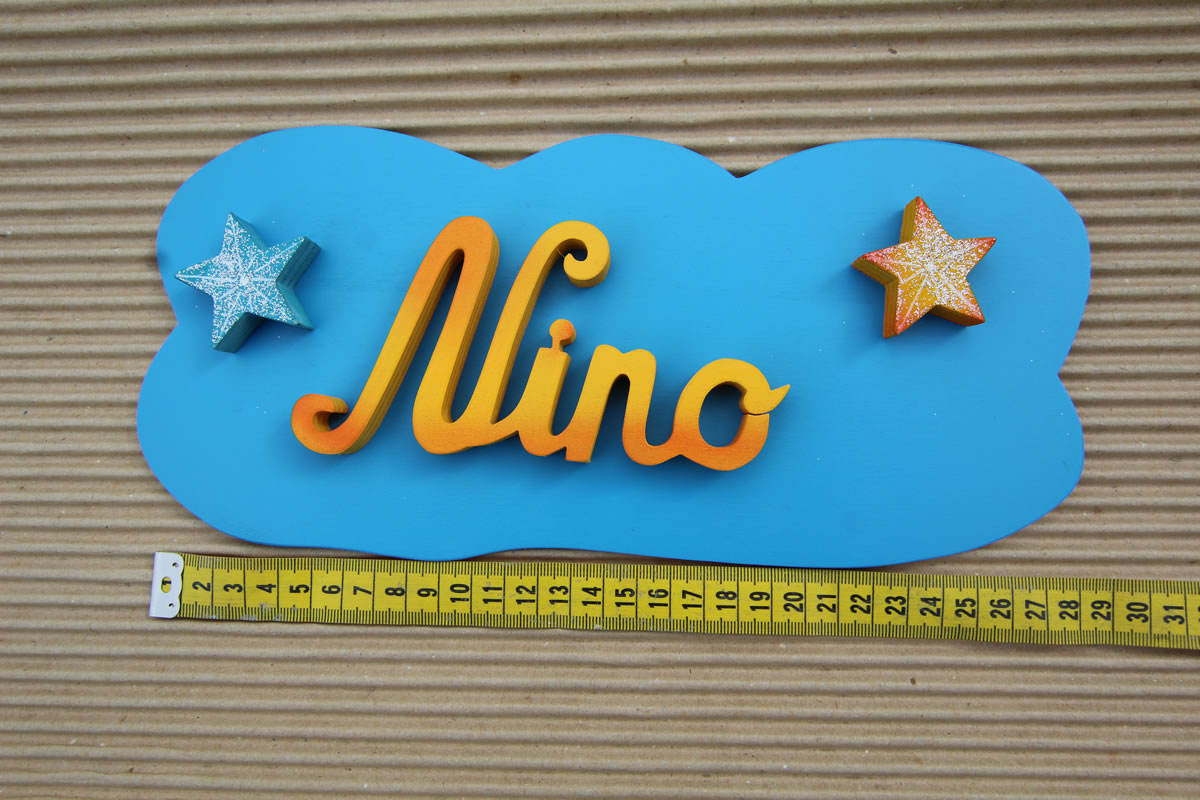 Nino Jaune Orangé - plaque Bleu L:29cm - H:13cm