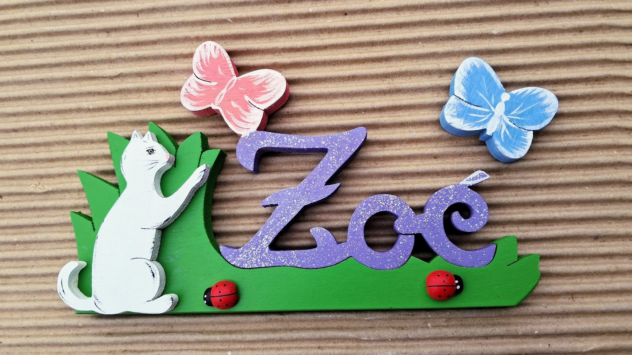 Zoé Parme uni avec paillettes  - Chaton blanc - L:20cm H:12cm