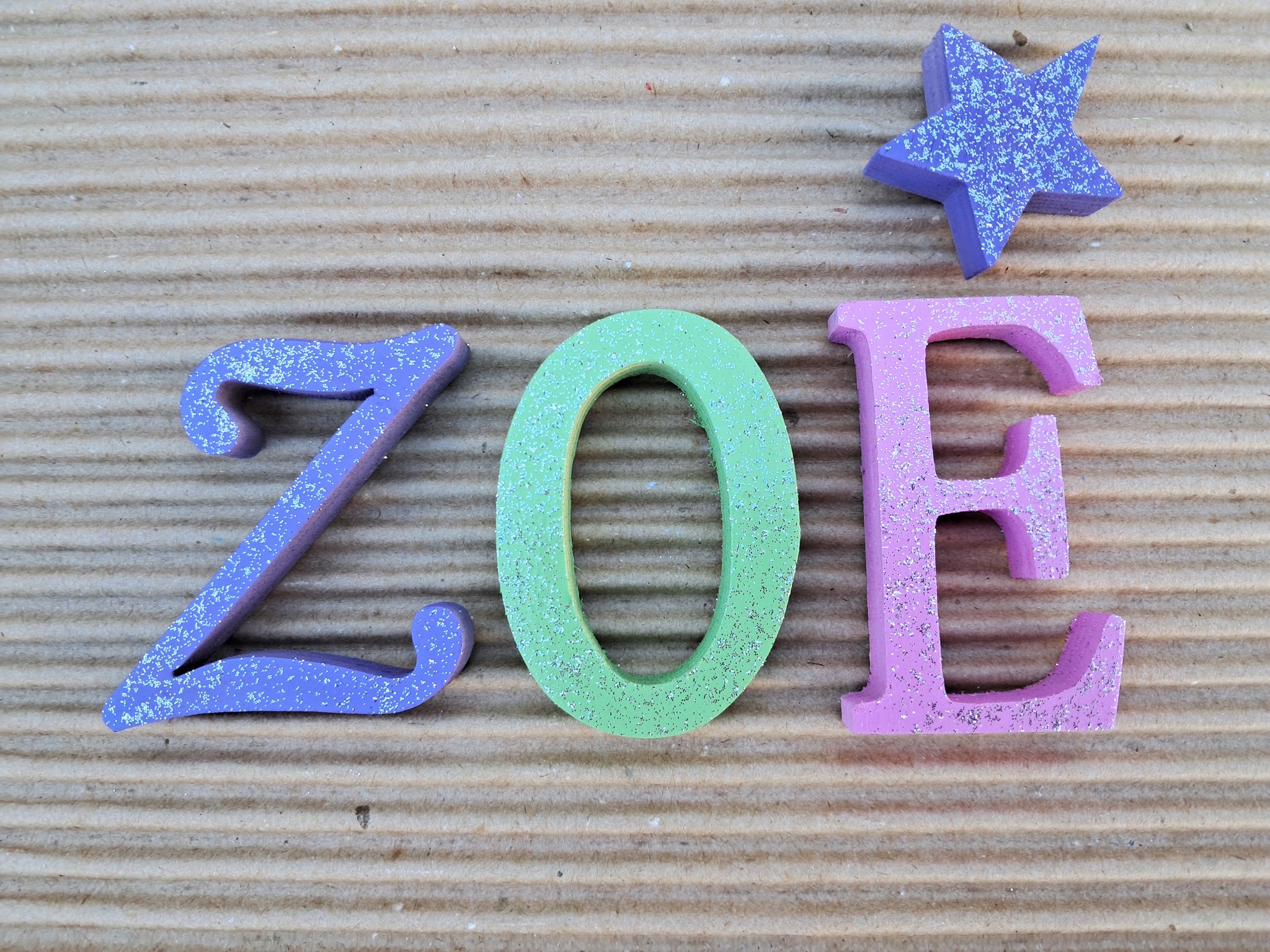 Zoé multicolore avec paillettes - L:17cm H:7cm